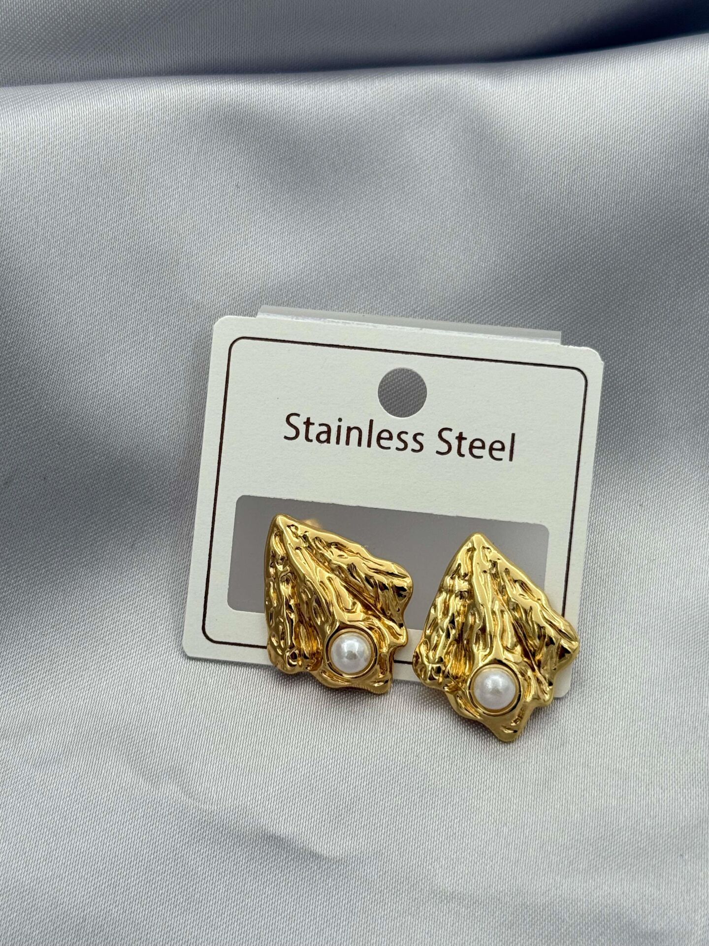 Çelik Küpe // KÜPE-3586