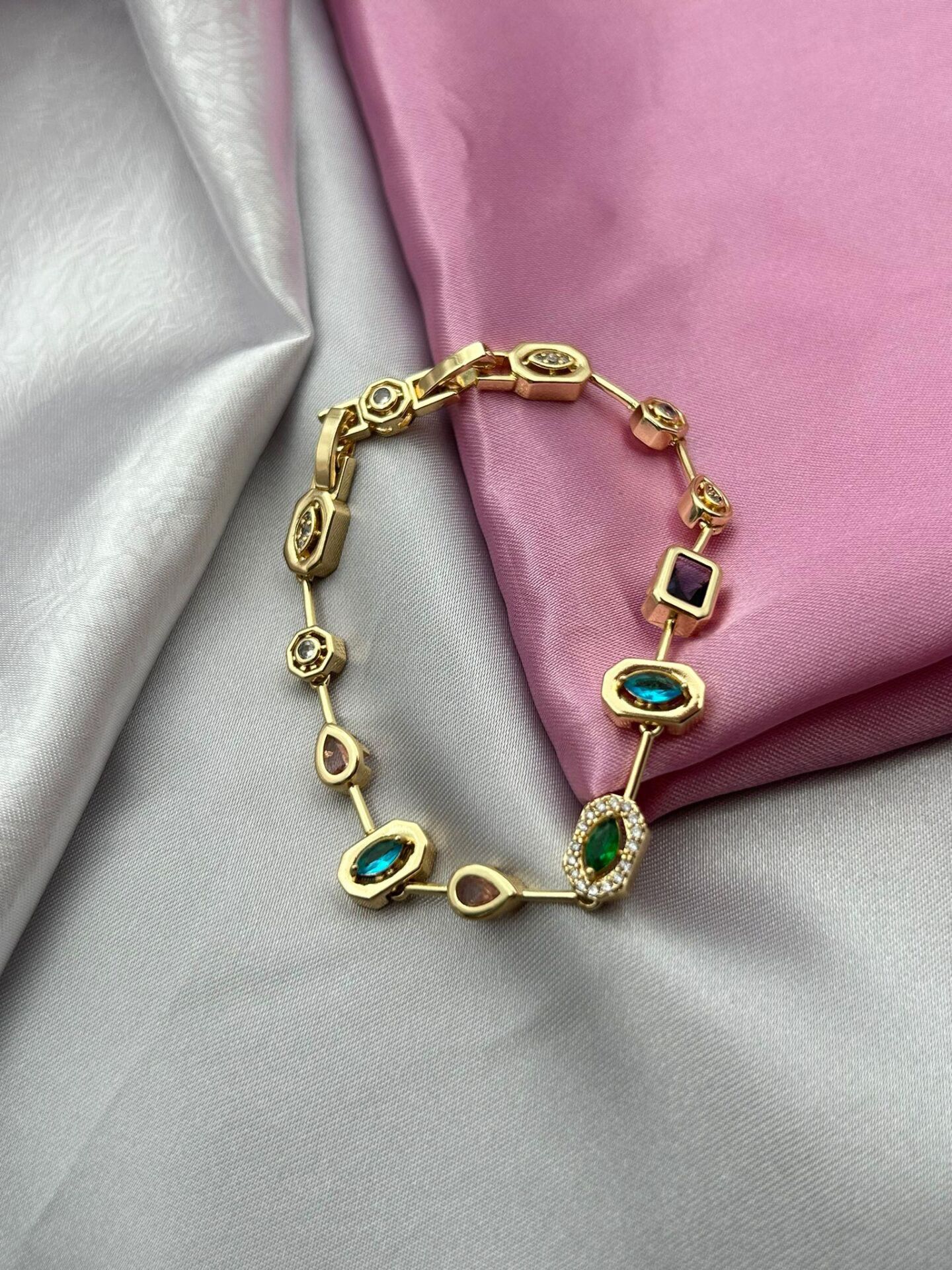 VIP Bileklik // BILEK-5280