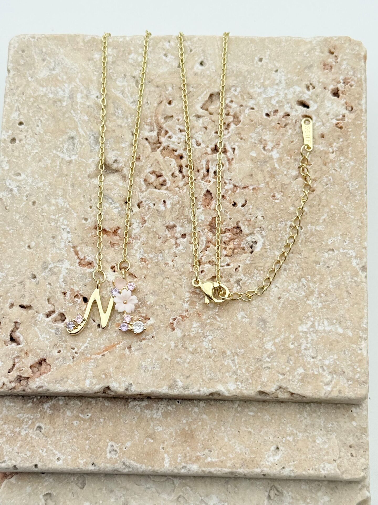 Çelik Prenses Harf Kolye // KOLYE-5744