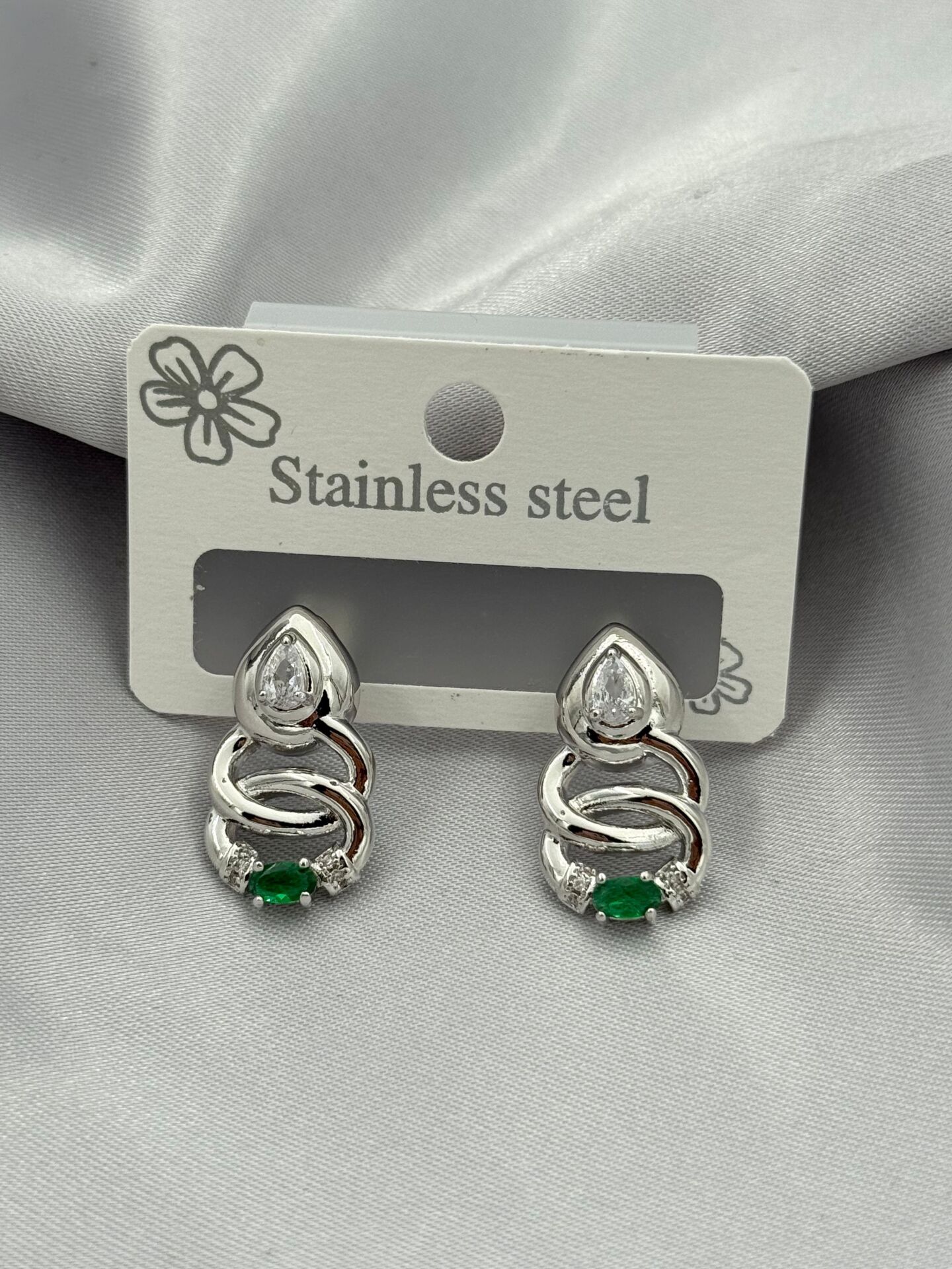 Çelik Küpe // KÜPE-3664