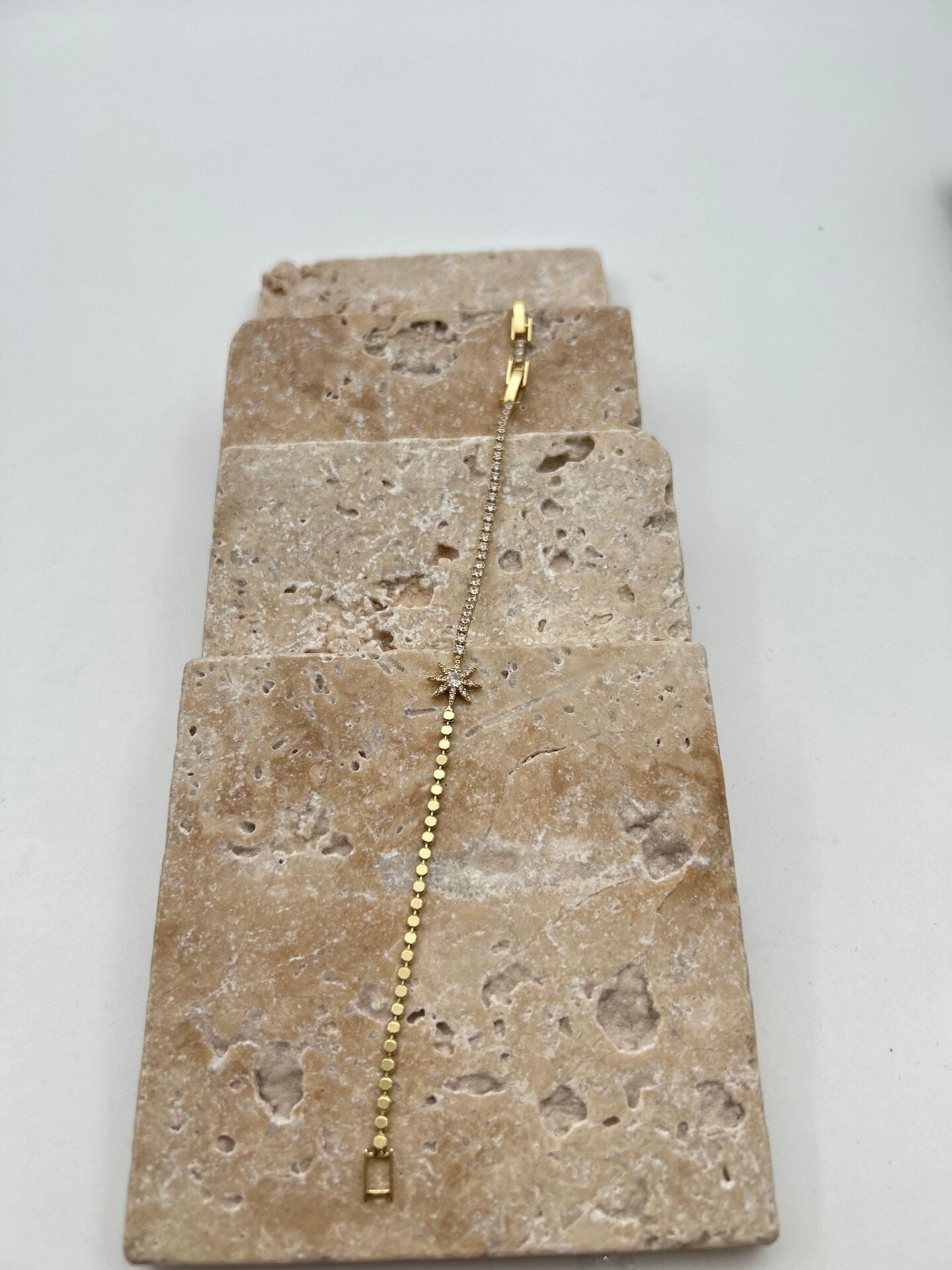 Çelik Ezme Modelli Su Yolu Bileklik // BILEK-6297