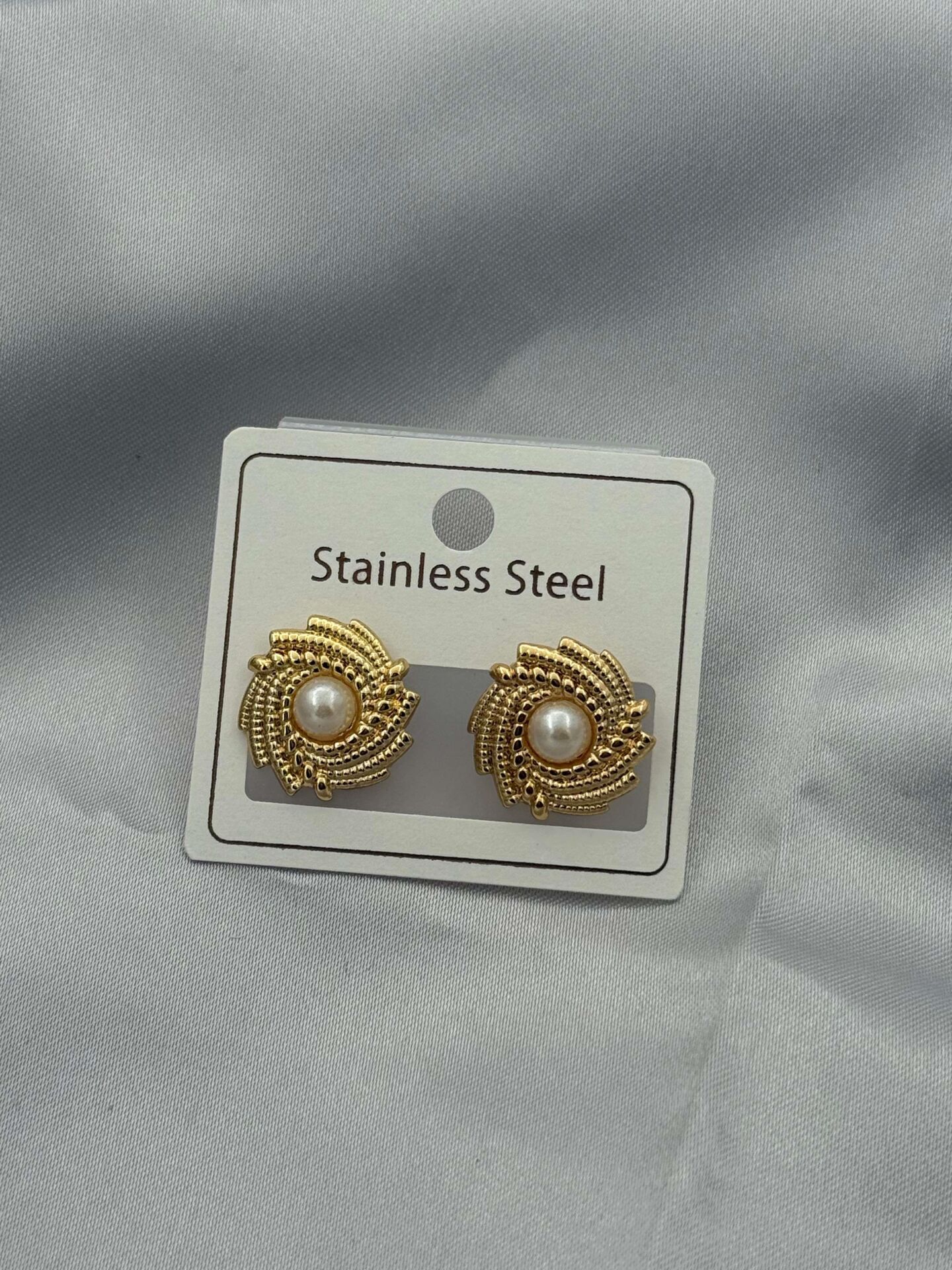 Çelik Küpe // KÜPE-3562