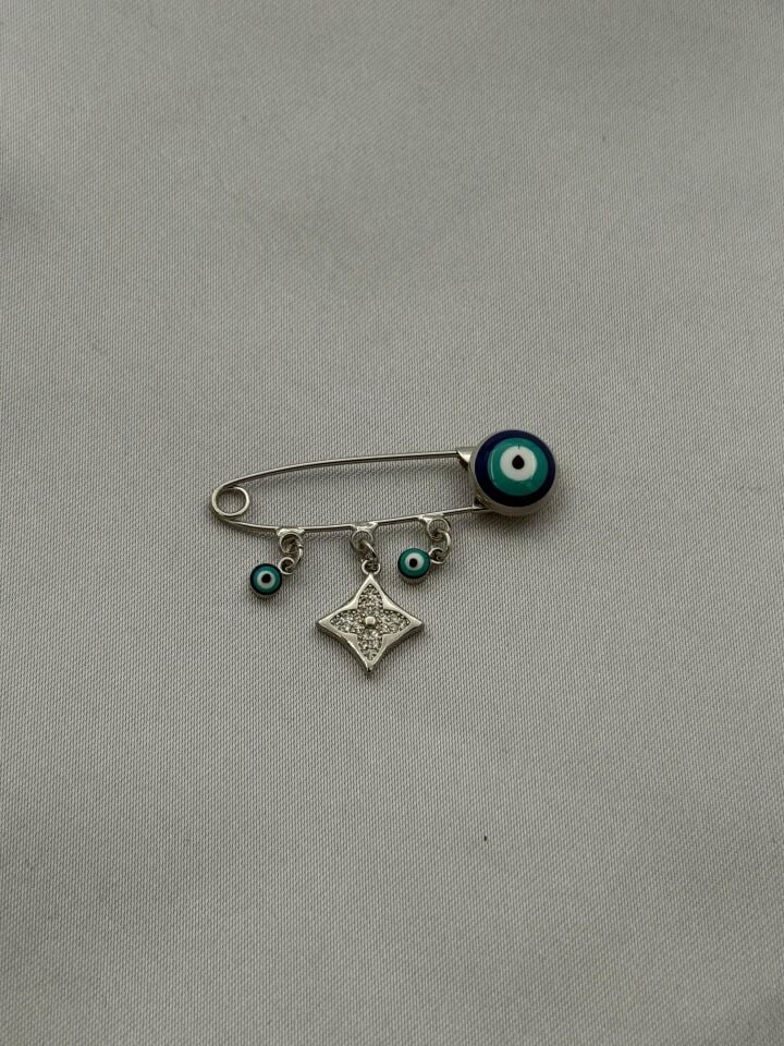 YSX Bebek Yaka İğnesi // BROS-532