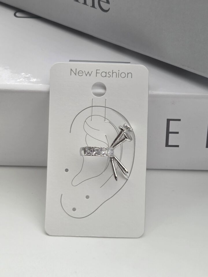 EARCUFF Kıkırdak Küpe // EAR-637