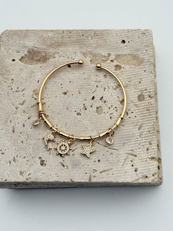 Çelik Charmlı Bileklik // KELEPCE-4209