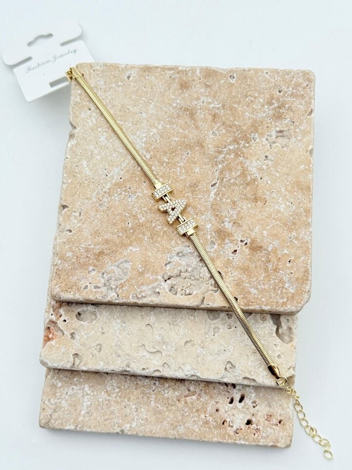 VIP Harf Bileklik // BILEK-6009