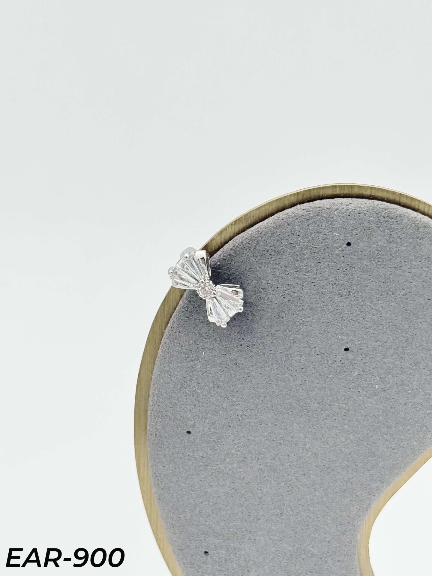 EARCUFF Kıkırdak Küpe // EAR-900