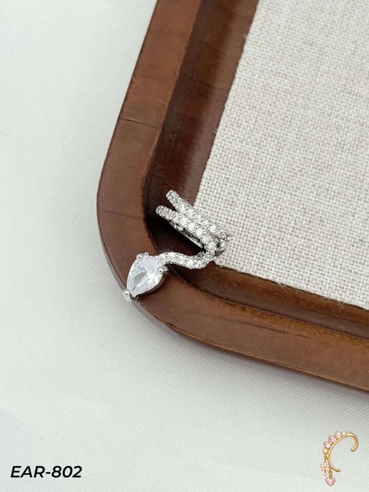 EARCUFF Kıkırdak Küpe // EAR-802