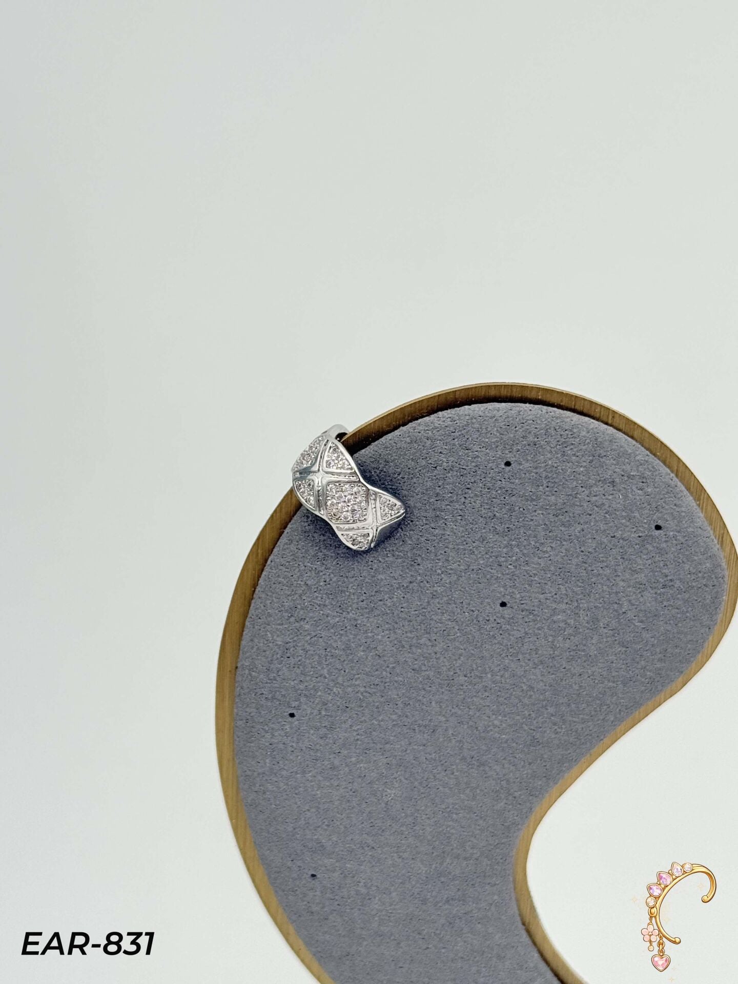 EARCUFF Kıkırdak Küpe // EAR-831