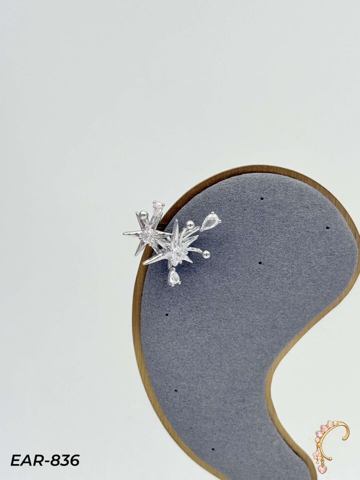EARCUFF Kıkırdak Küpe // EAR-836