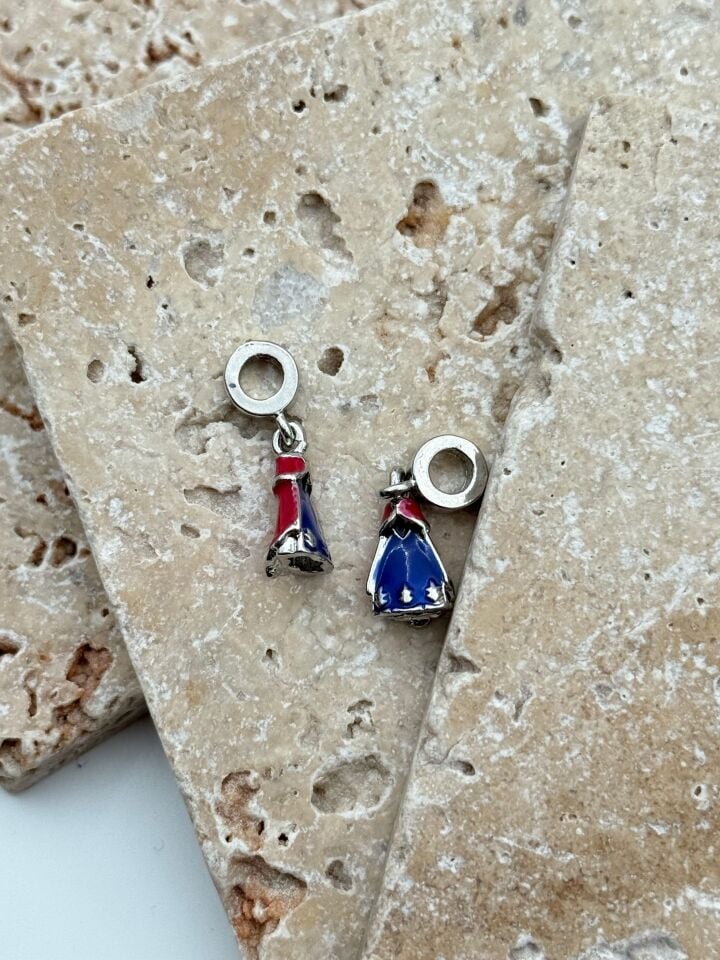 PNDR Charm // CHARM-755