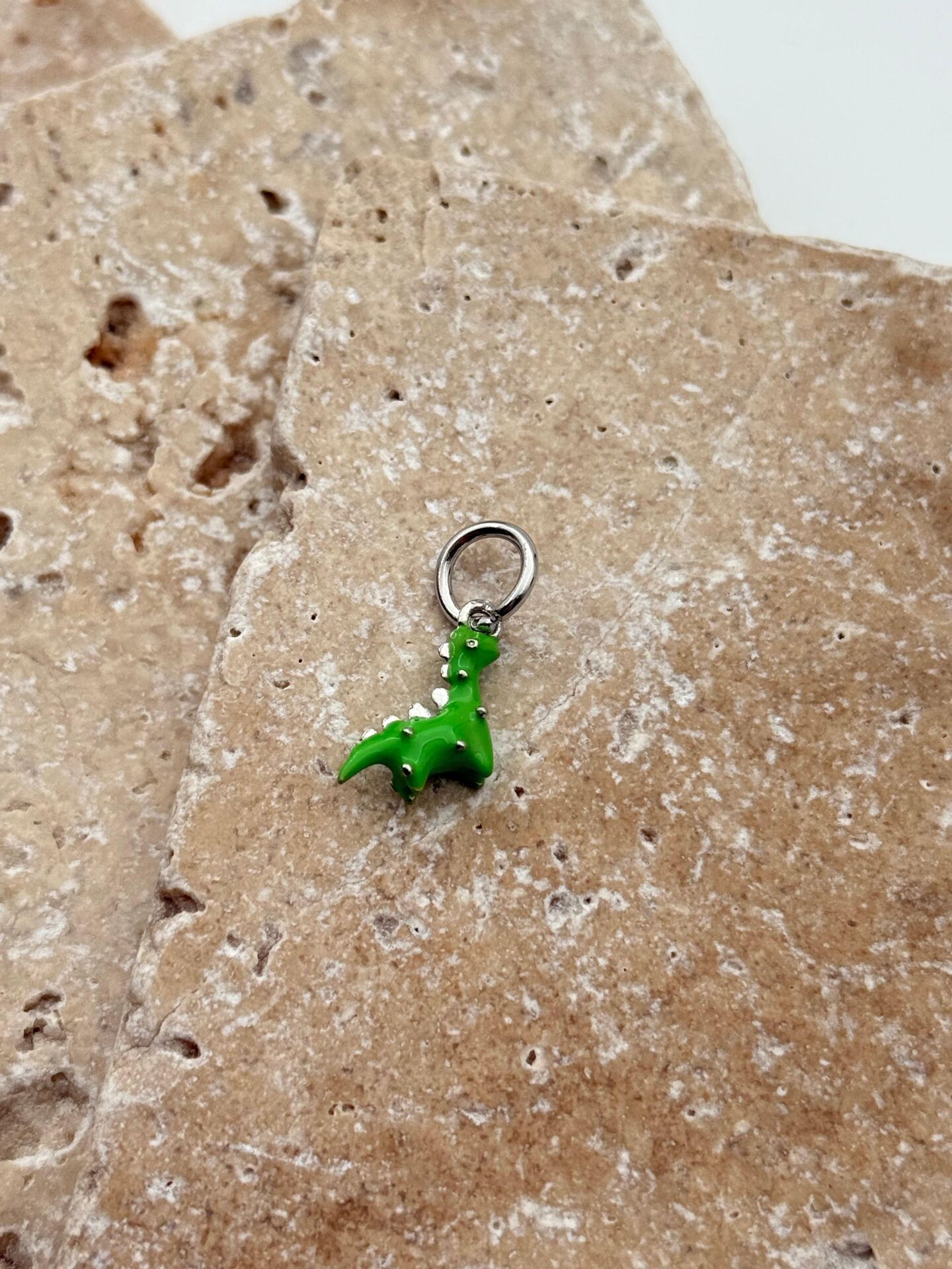 PNDR Charm // CHARM-756