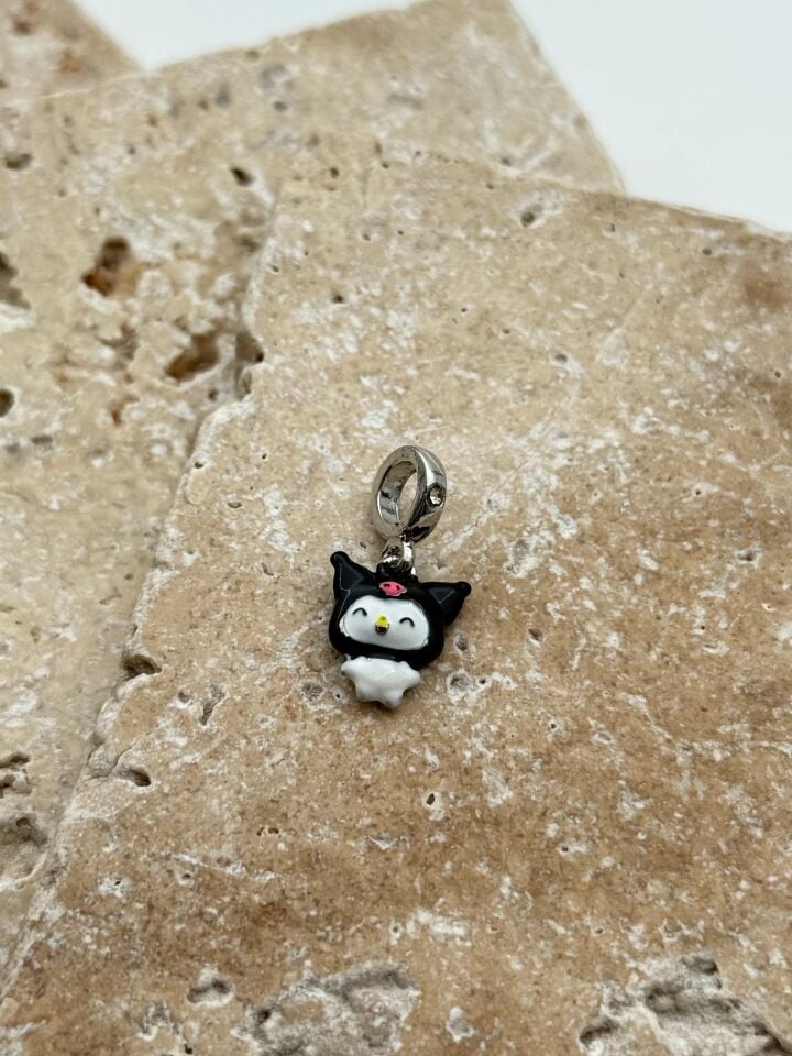 PNDR Charm // CHARM-759