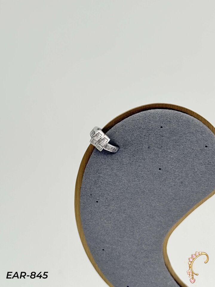 EARCUFF Kıkırdak Küpe // EAR-845