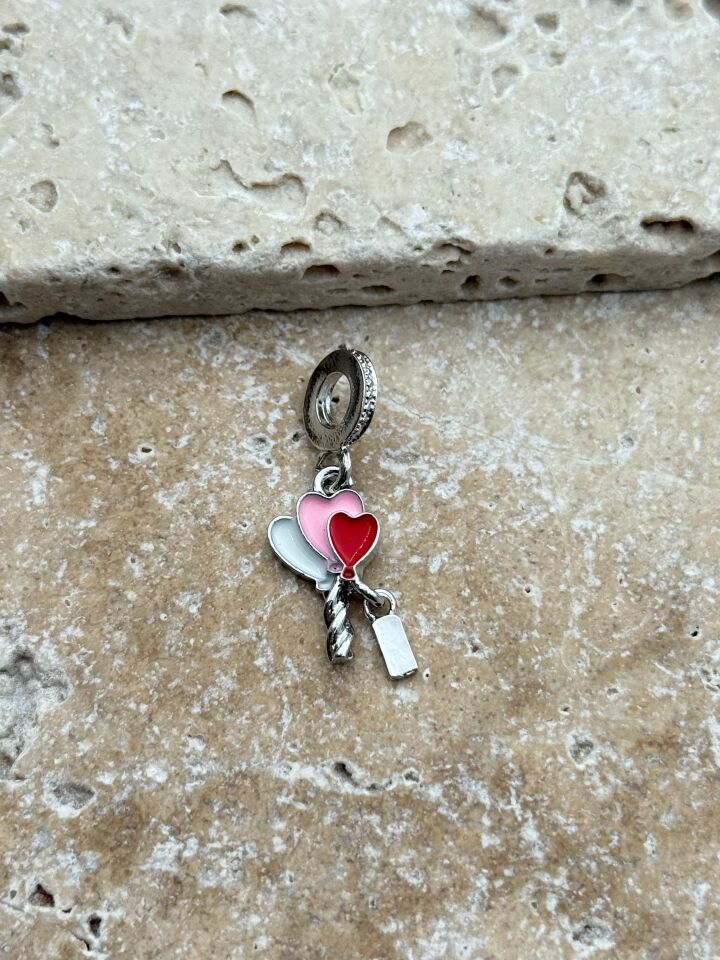 PNDR Charm // CHARM-786