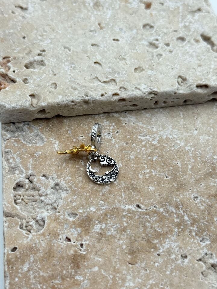 PNDR Charm // CHARM-791