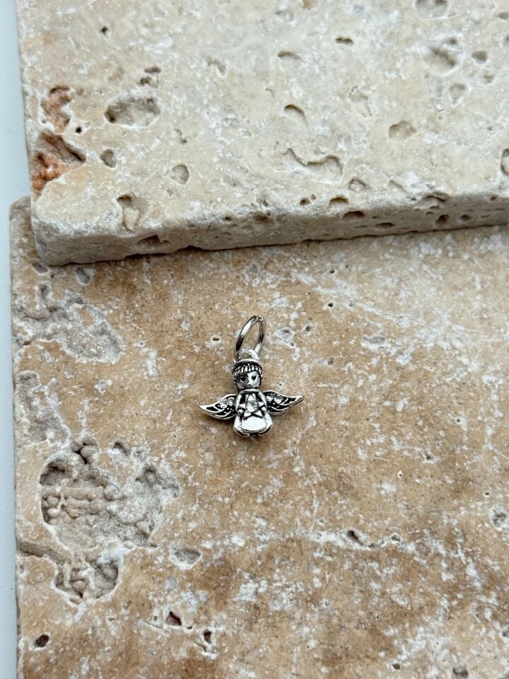 PNDR Charm // CHARM-804