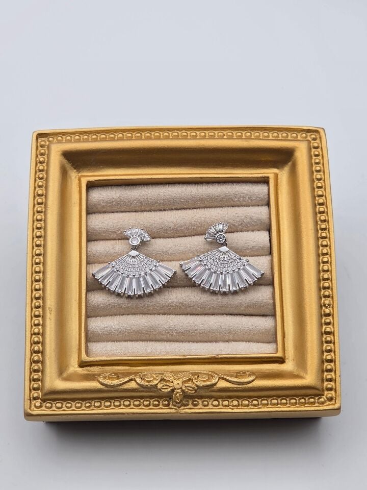 Zirkon Taşlı Rodyum Kaplama Küpe // ITHAL-3228