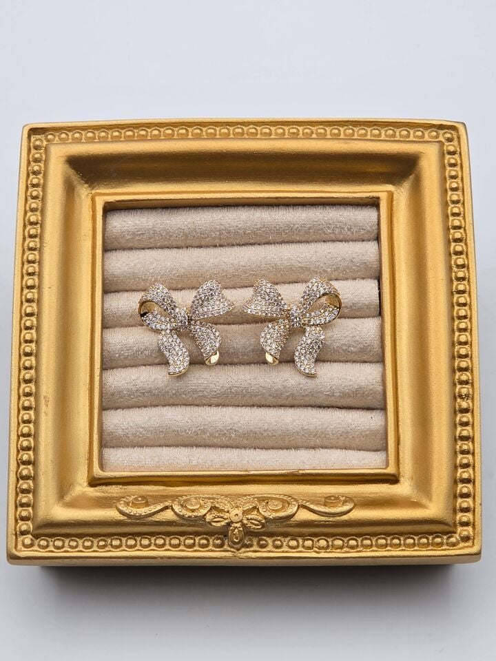 Zirkon Taşlı Rodyum Kaplama Küpe // ITHAL-3233