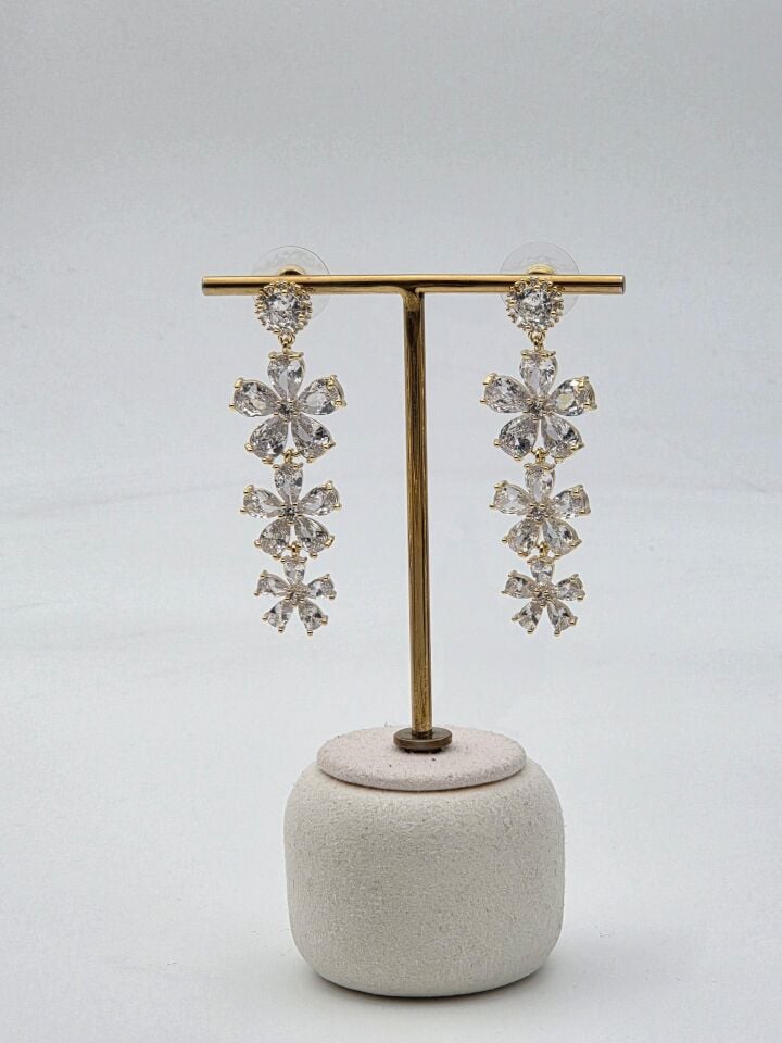 Zirkon Taşlı Rodyum Kaplama Küpe // ITHAL-3237