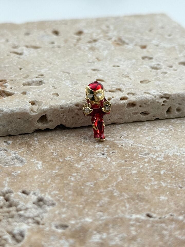 PNDR Charm // CHARM-858