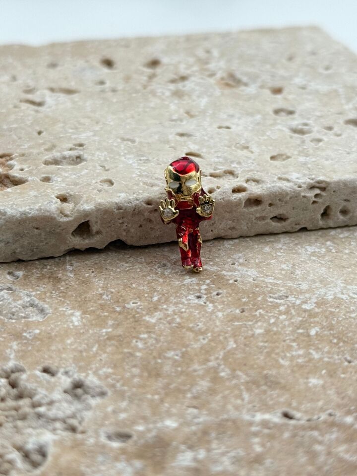 PNDR Charm // CHARM-858