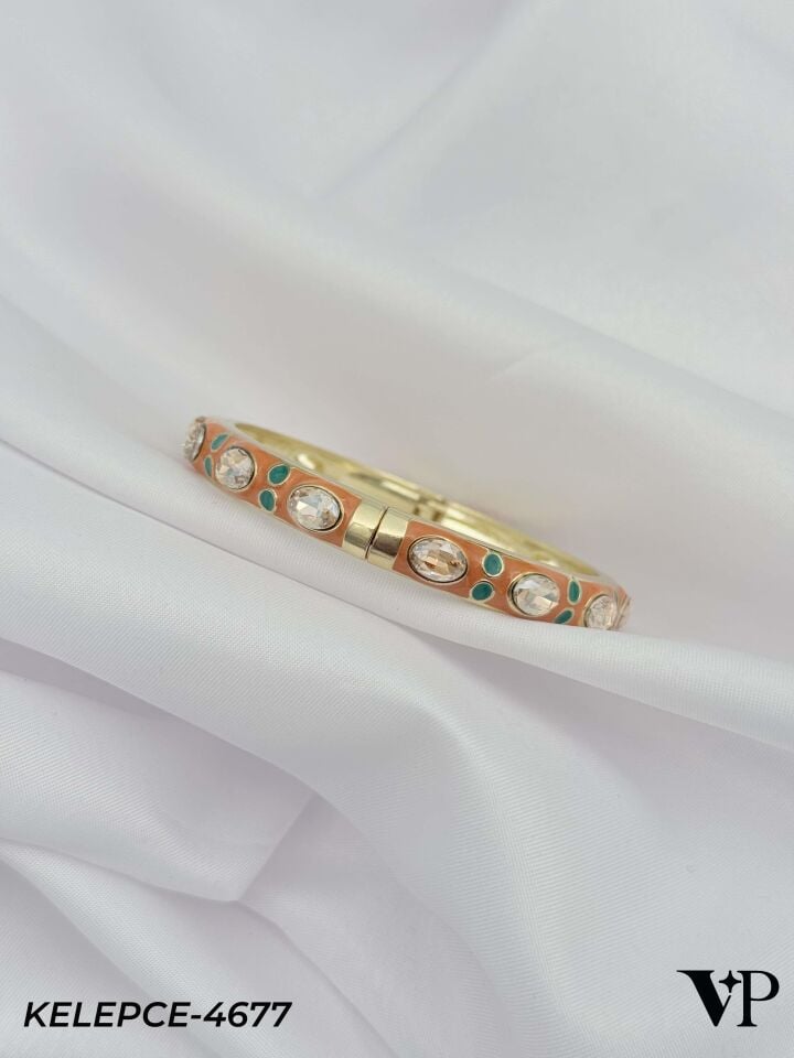 VIP Taşlı Mineli Kelepçe // KELEPCE-4677