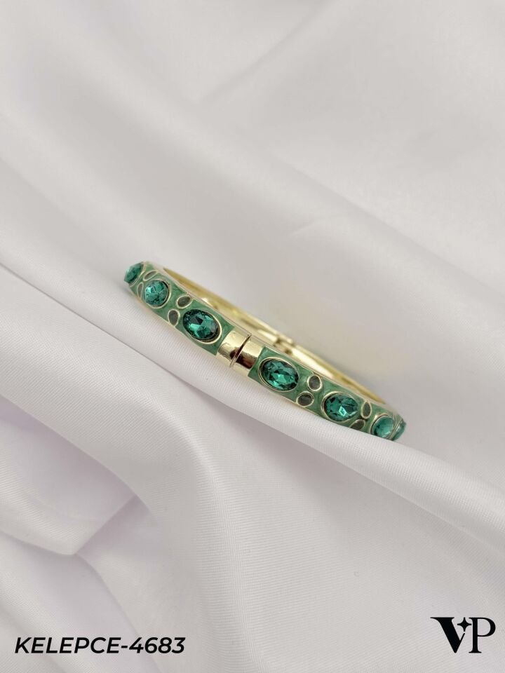 VIP Taşlı Mineli Kelepçe // KELEPCE-4683