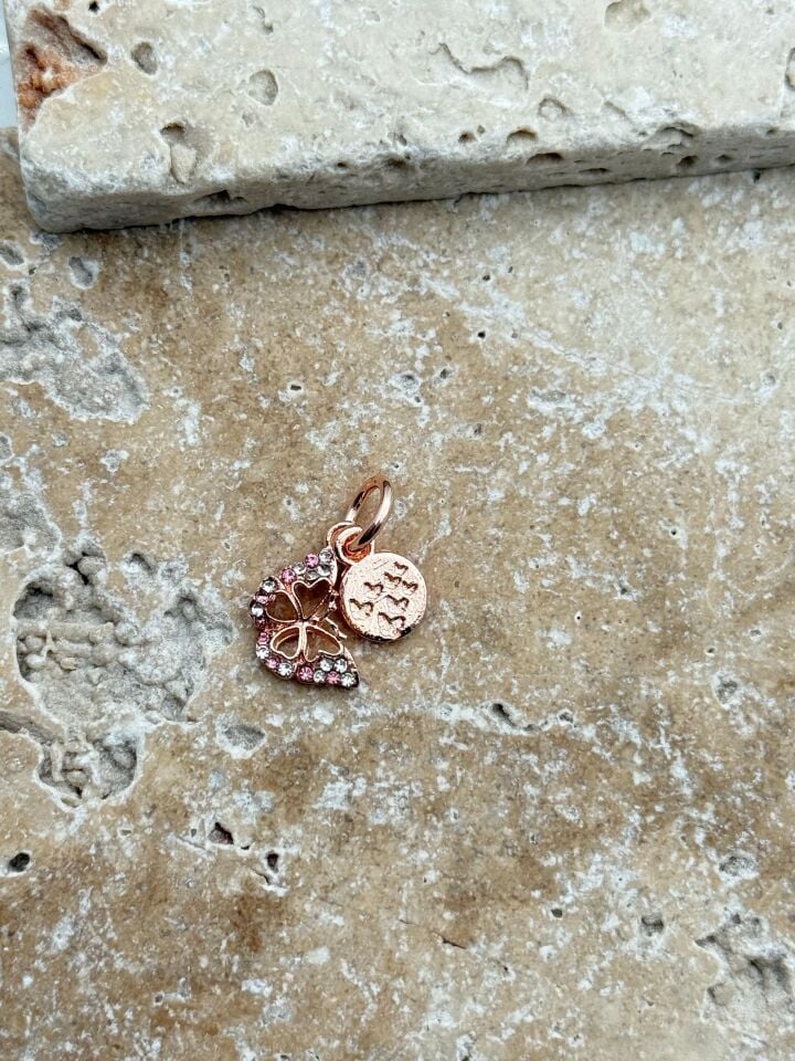 PNDR Charm // CHARM-869