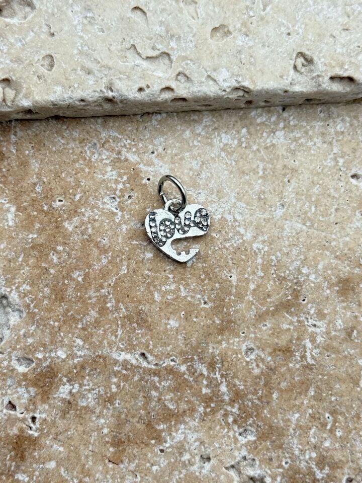 PNDR Charm // CHARM-873