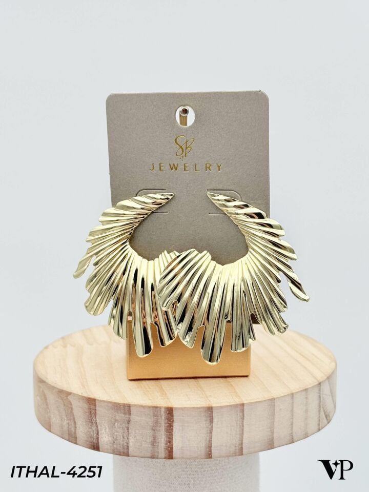 VIP Z*RA Küpe // ITHAL-4251