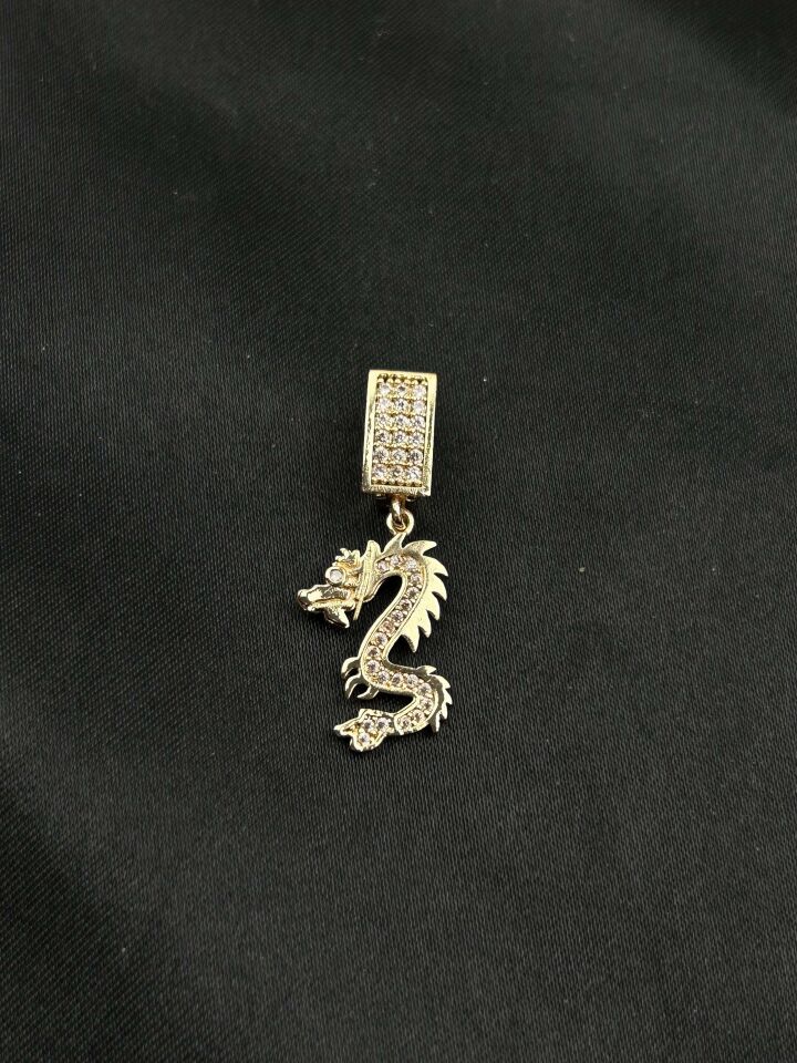 Ajda Charm // CHARM-375