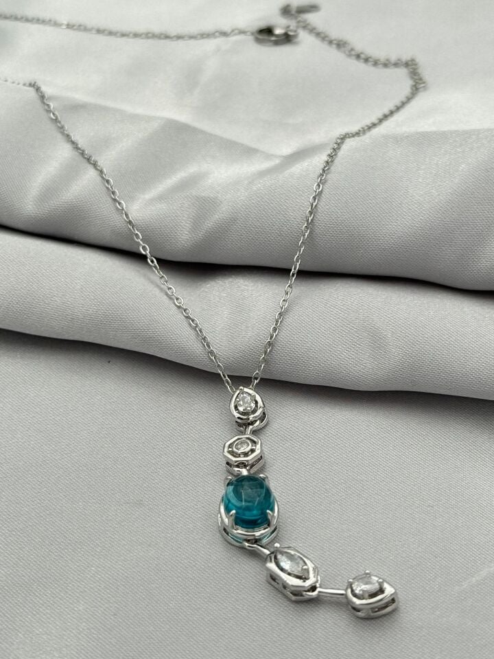 Çelik Y Kolye // KOLYE-5379