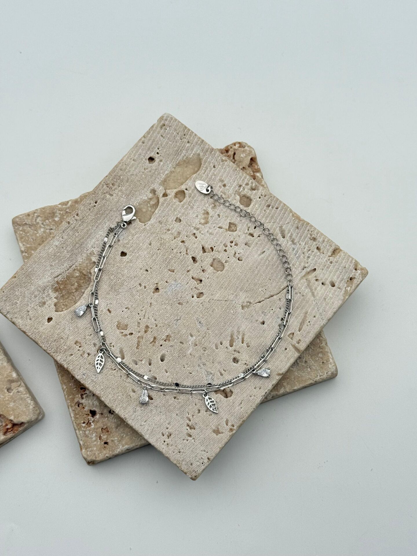 VIP Silver Renk Bileklik // BILEK-6604