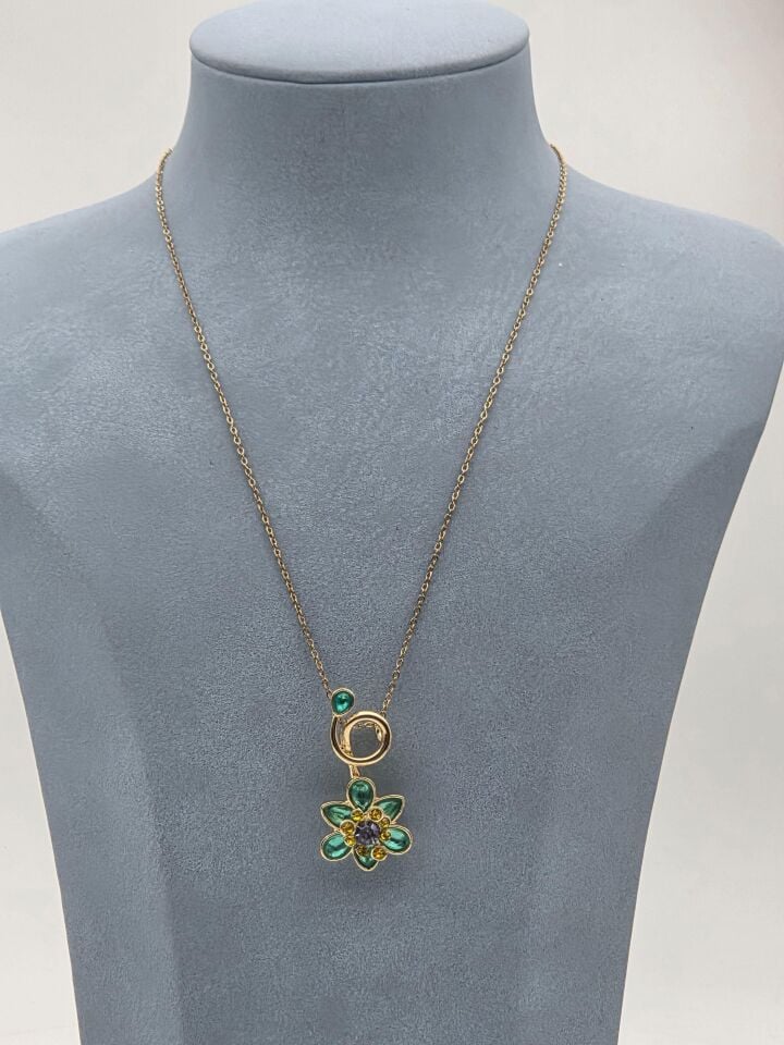 Çelik Çiçek Kolye // KOLYE-5637
