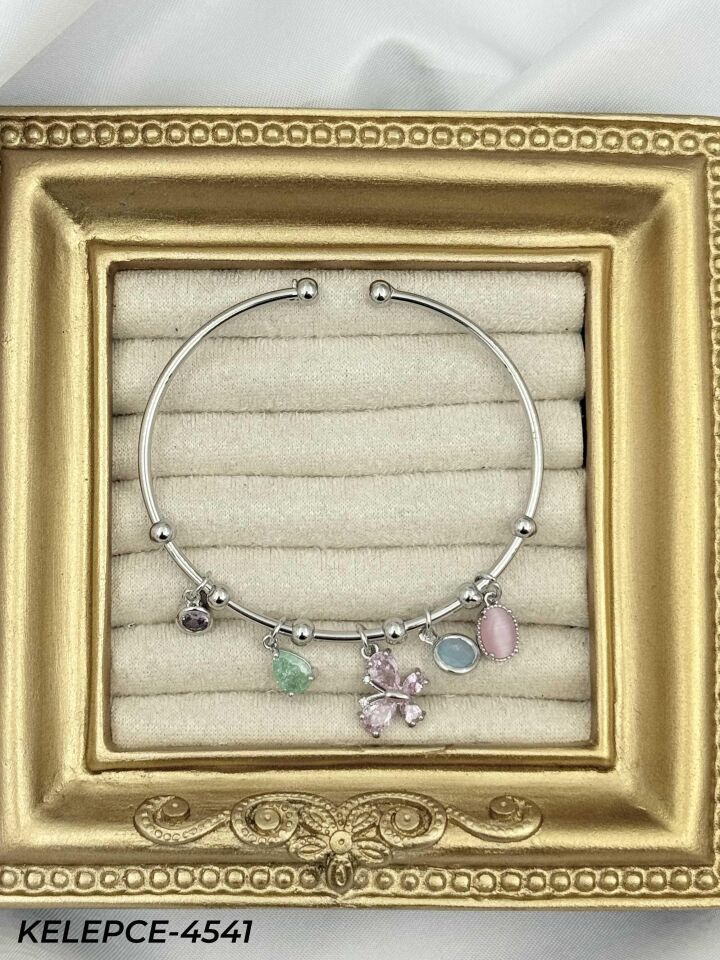 Çelik Charmlı Bileklik // KELEPCE-4541