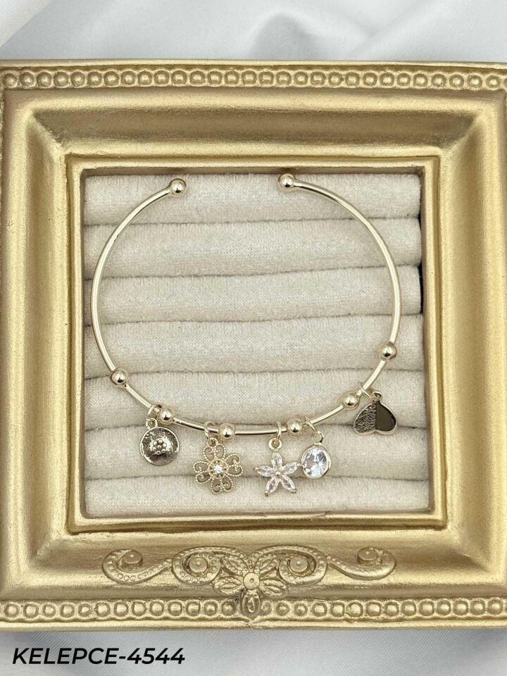 Çelik Charmlı Bileklik // KELEPCE-4544