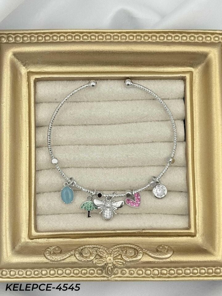 Çelik Charmlı Bileklik // KELEPCE-4545