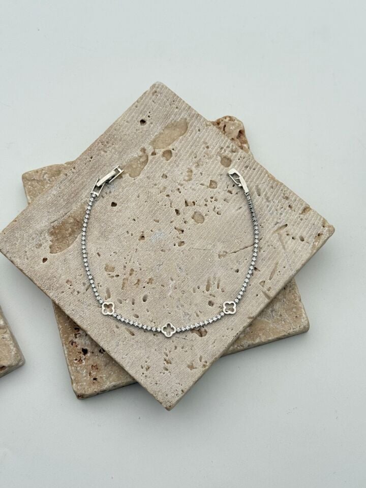 VIP Silver Renk Bileklik // BILEK-6624