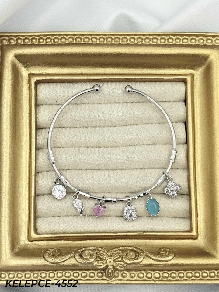 Çelik Charmlı Bileklik // KELEPCE-4552