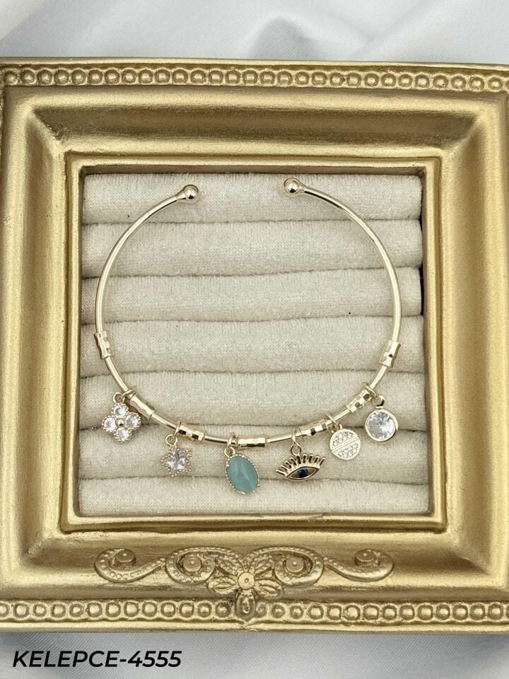 Çelik Charmlı Bileklik // KELEPCE-4555