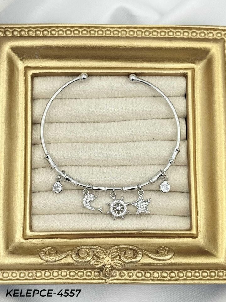 Çelik Charmlı Bileklik // KELEPCE-4557