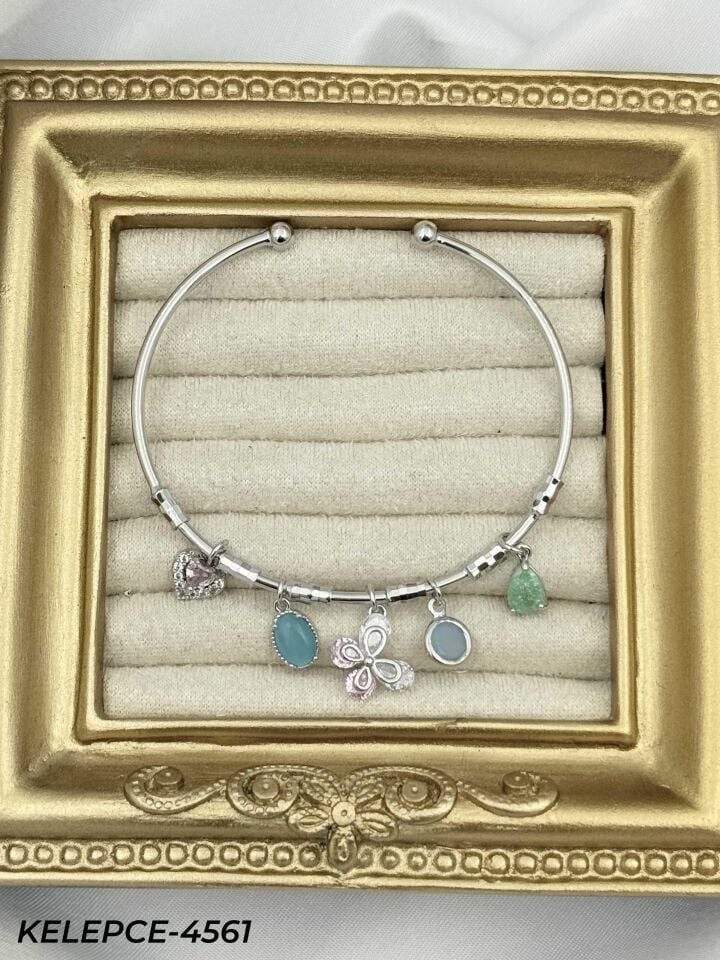 Çelik Charmlı Bileklik // KELEPCE-4561