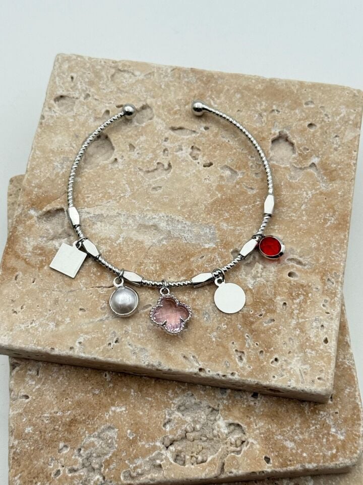 Çelik Charmlı Bileklik // BILEK-5968