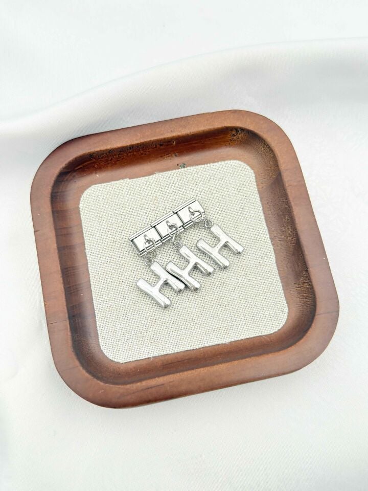 NMT Harfm Charm // CHARM-1225