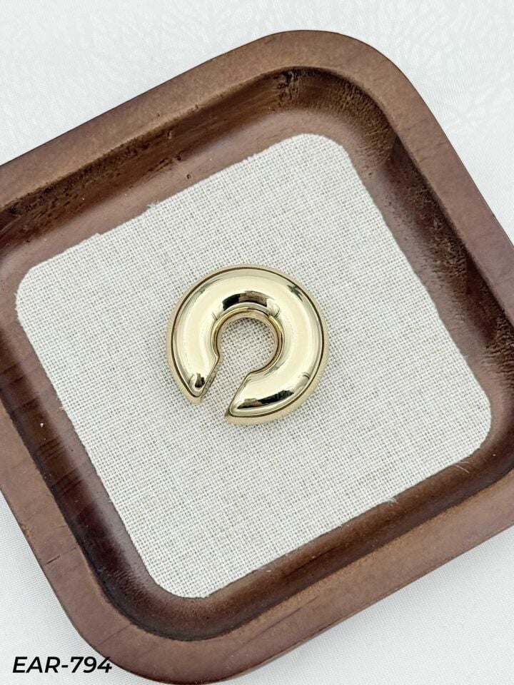 CCB EARCUFF // EAR-794