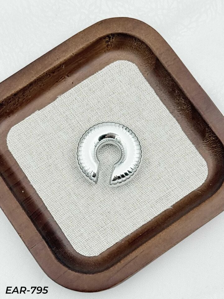 CCB EARCUFF // EAR-795