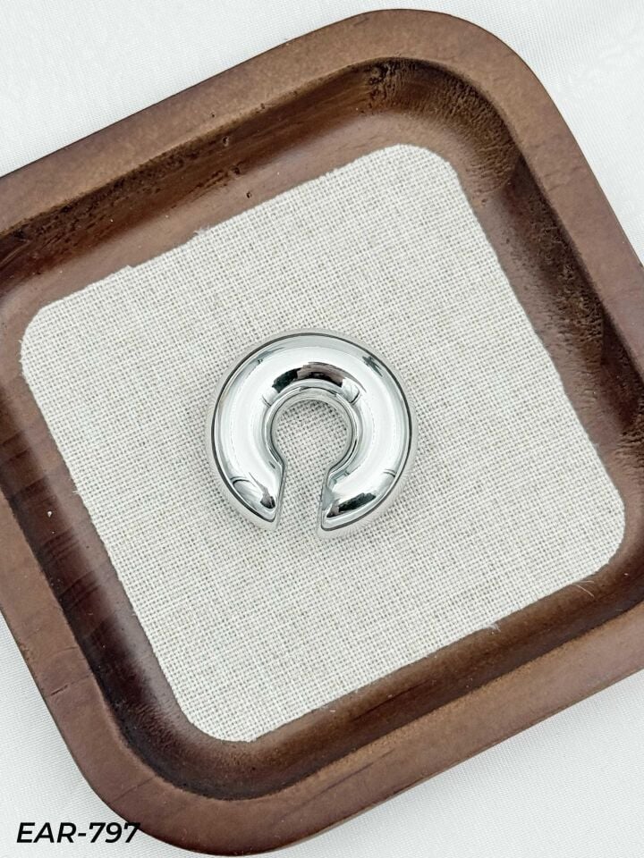 CCB EARCUFF // EAR-797